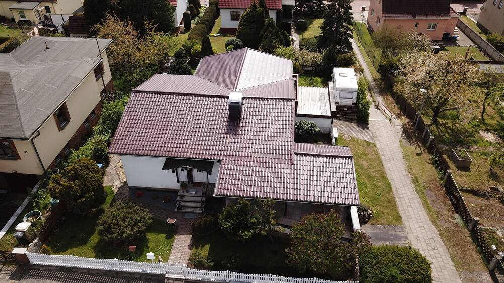 Einfamilienhaus mit 2 Garagen 6 zimmer