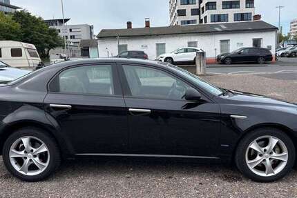 Alfa Romeo 159
