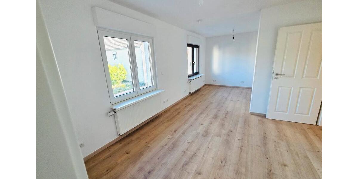 Moderne 1-2 Wohnungen 200qm sofort frei in Ober-Ramstadt Zentrum 6 zimmer