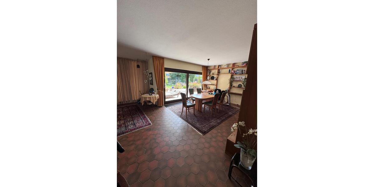 Einfamilienhaus Wiefelstede - 7 Zimmer, 150 m&sup2;, 425.000&euro; | Angebot:26461272