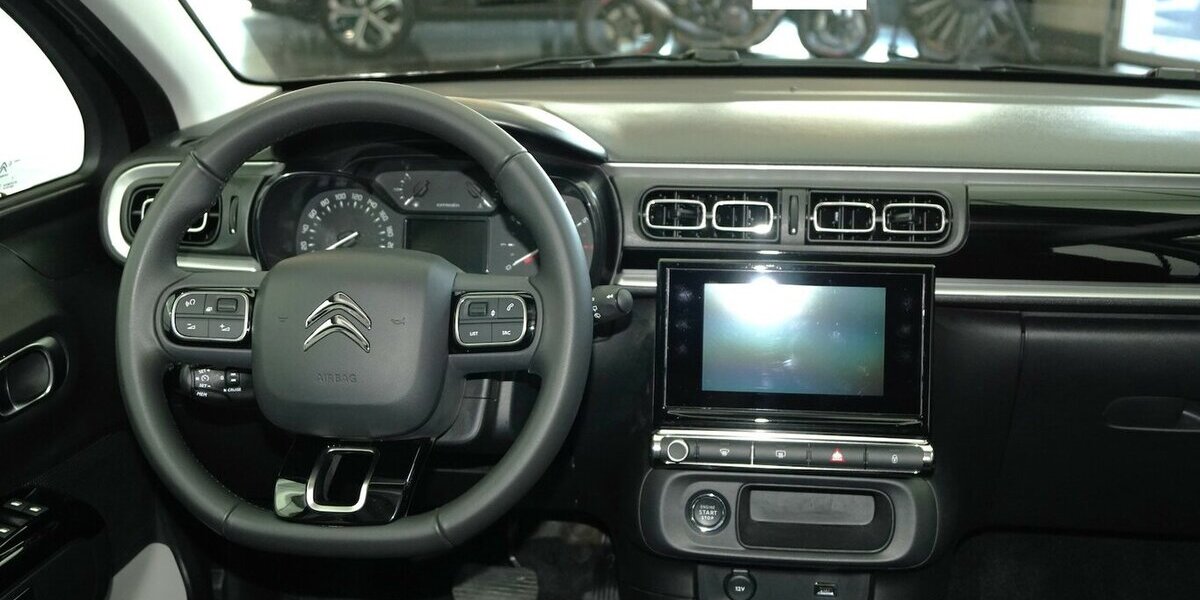 Citroen C3 Max PureTech 110 EAT6 CarPlay FULL LED 23.000 km 14.900 &euro; Lich 35423