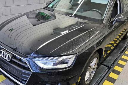 Audi A4 154.000 km 17.999 &euro; Hohenbrunn bei München 85662