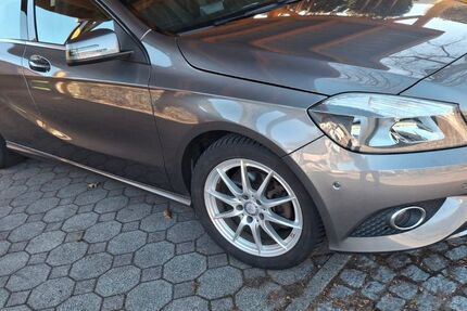 Mercedes-Benz A 180 84.500 km 10.900 &euro; Schönwald 95173