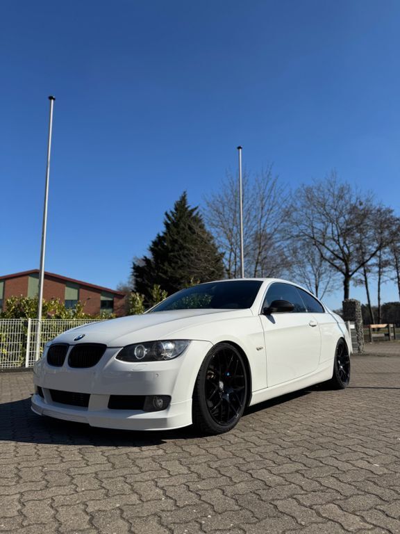 B3