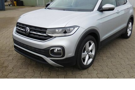 VW T-Cross 1.0 Life BMT TSI Klima Navi 20.800 km 17.990 &euro; Vordorf 38533