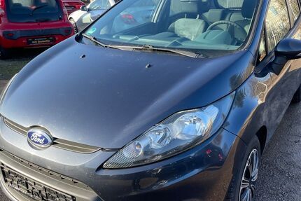 Ford Fiesta 179.233 km 3.699 &euro; Minden 32429