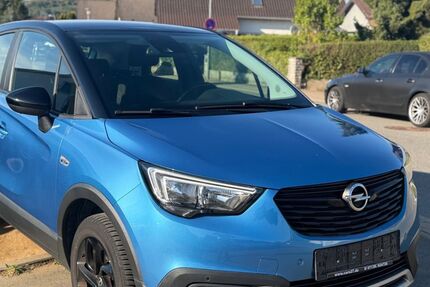 Opel Crossland (X) 89.000 km 8.499 &euro; Gundelsheim 74831