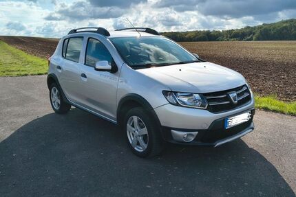 Dacia Sandero 57.600 km 6.790 &euro; Heldburg 98663