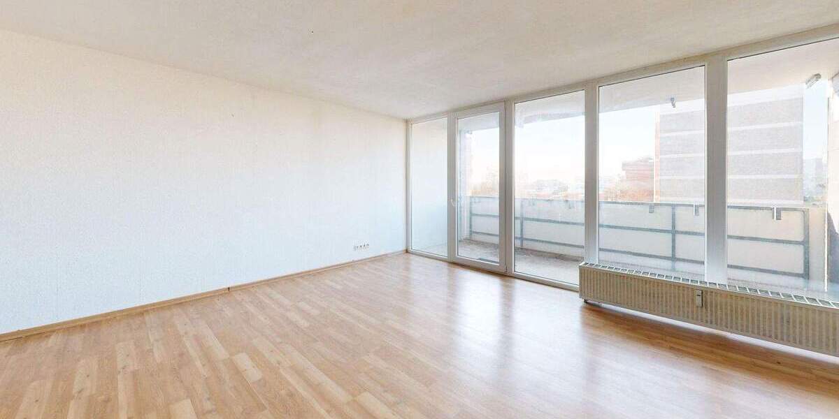 Frisch sanierte 3-Zimmer-Eigentumswohnung mit Balkon & Aufzug 3 zimmer