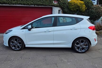 Ford Fiesta 60.100 km 12.900 &euro; Hüttenberg 35625