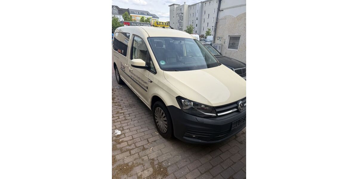 VW Caddy Maxi 394.166 km 6.500 &euro; Berlin 13403