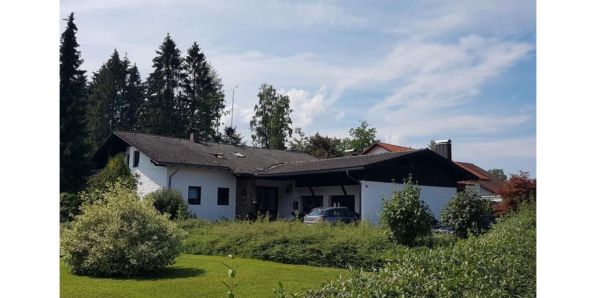 Mehrfamilienhaus, Wohnhaus Zwiesel - 15 Zimmer, 437 m&sup2;, 520.000&euro; | Angebot:26845839