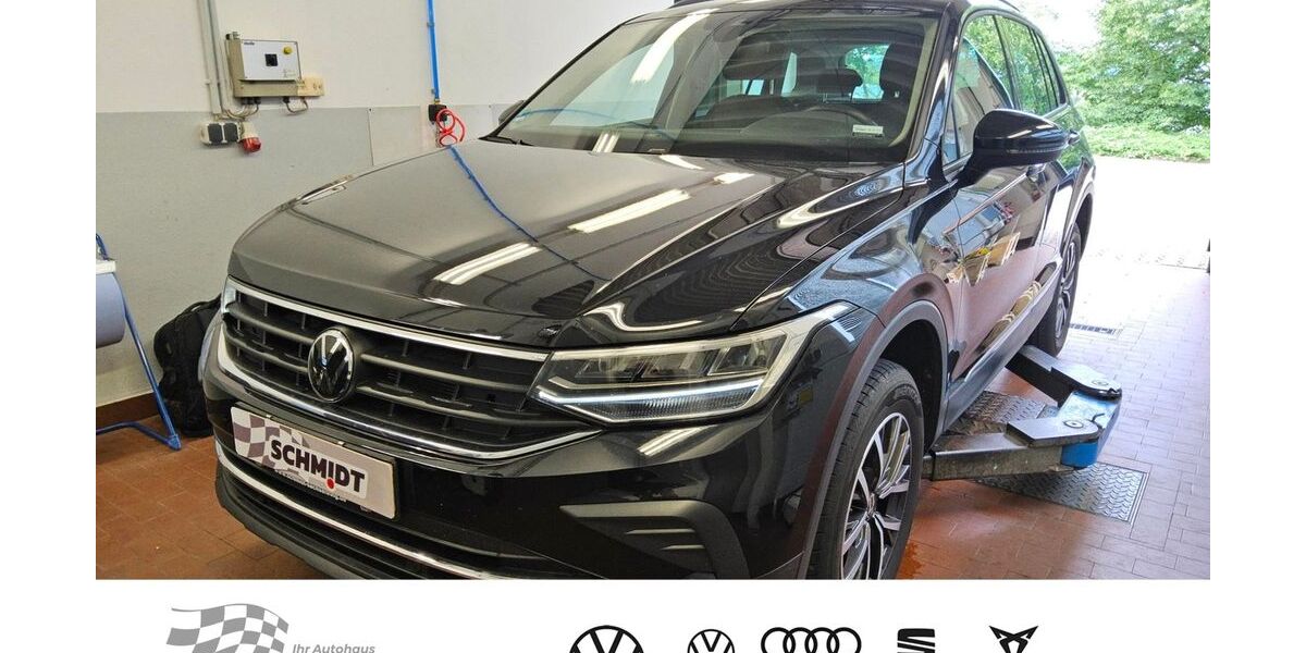 VW Tiguan 34.063 km 23.975 &euro; Bernsdorf 09337