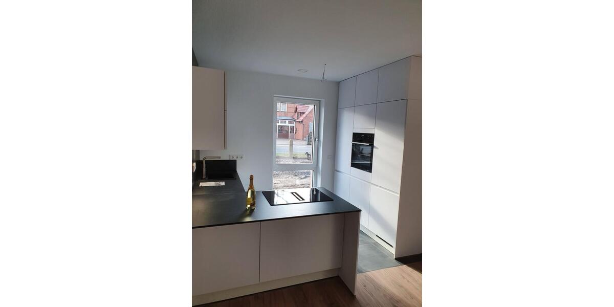 Erdgeschoßwohnung Hambühren - 2.5 Zimmer, 73 m&sup2;, 1.000&euro; | Angebot:26342175