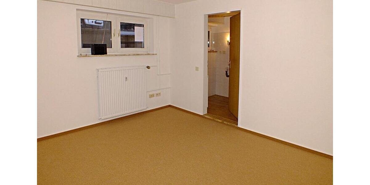 Etagenwohnung Oerlinghausen - 3 Zimmer, 94 m&sup2;, 175.000&euro; | Angebot:24983282
