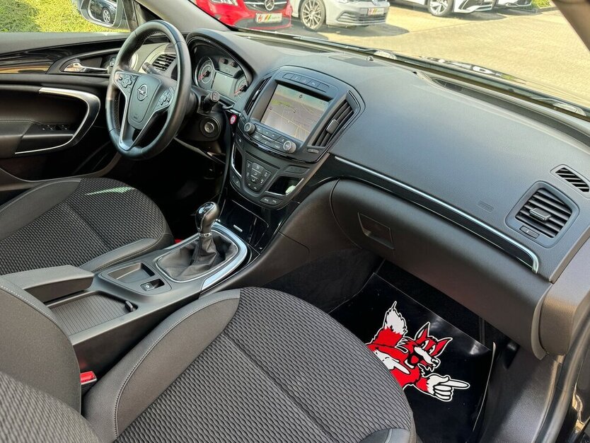Insignia 2.0 Sportstourer /Xenon/Navi/19´´ Alu