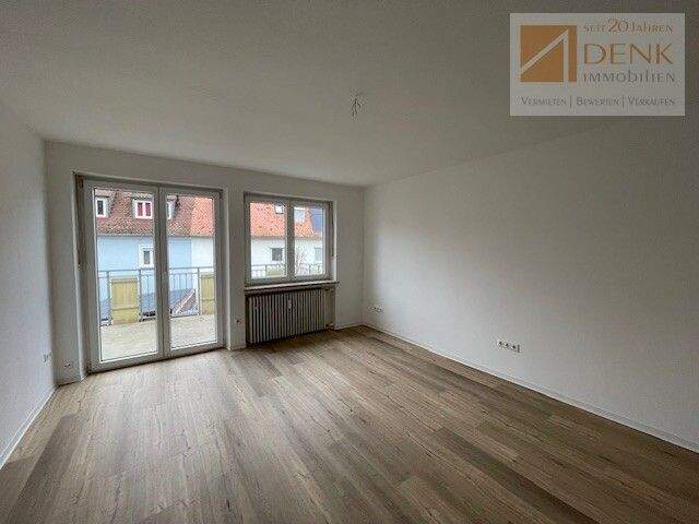 Bezugsfertig! Modernisierte 3 ZW. mit großen Balkon 3 zimmer