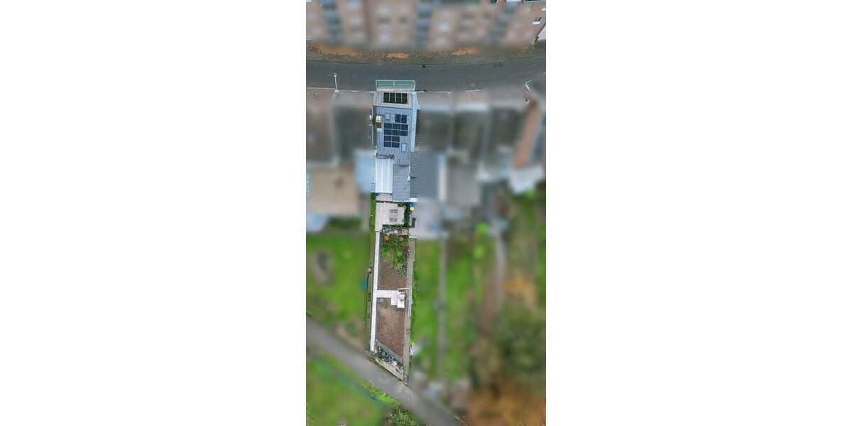 Bieterverfahren! zentrales Wohnjuwel: kernsaniertes Reihenhaus mit Solar, Kamin & Klima 3 zimmer