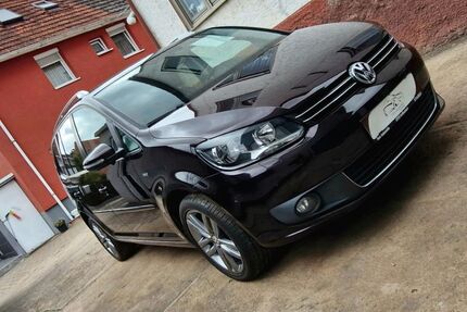 VW Touran 166.350 km 9.499 € Großheubach 63920