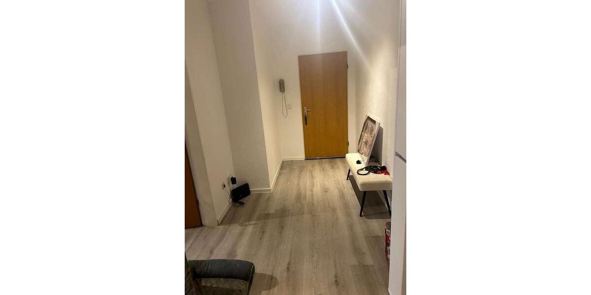 Etagenwohnung Wermelskirchen - 3 Zimmer, 79 m&sup2;, 240.000&euro; | Angebot:25611399