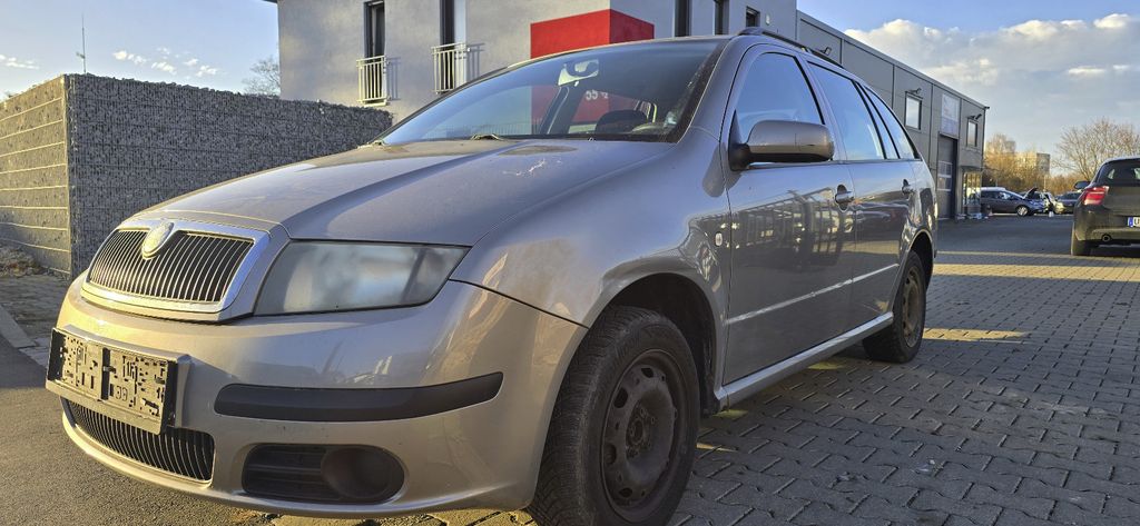 Skoda Fabia 296.000 km 1.190 &euro; Augsburg 86167