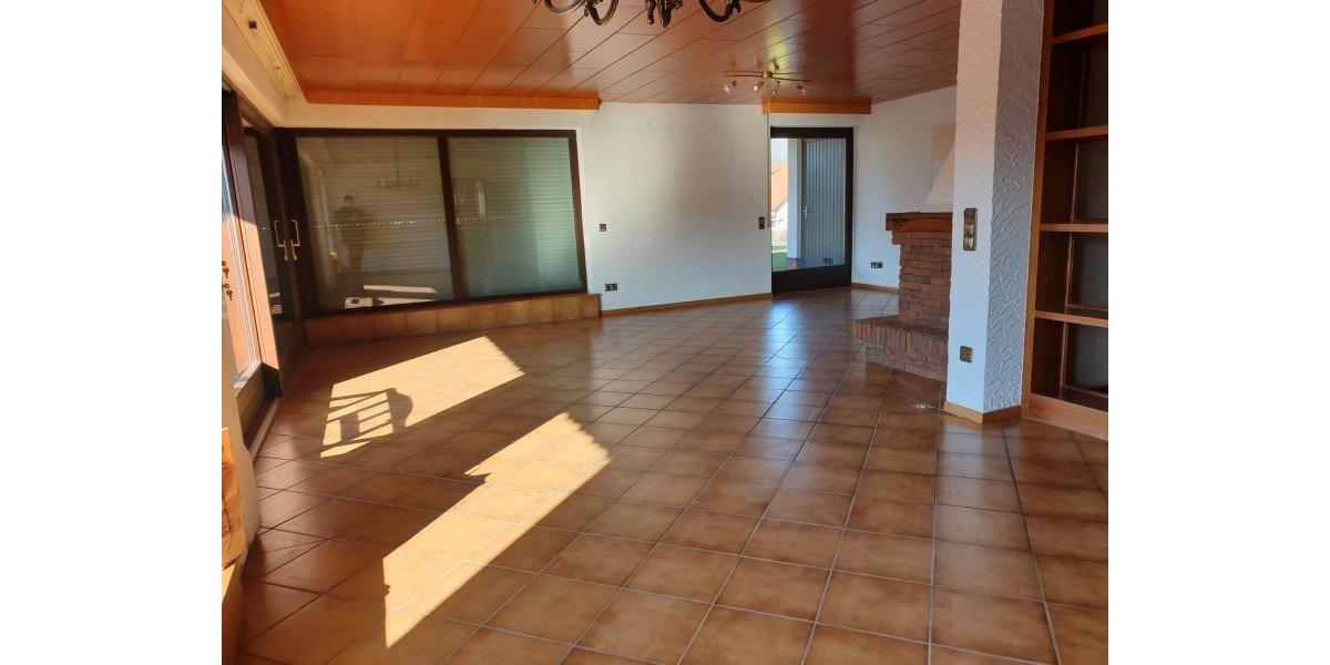 Mehrfamilienhaus, Wohnhaus Eschwege - 7 Zimmer, 252 m&sup2;, 375.000&euro; | Angebot:26716962