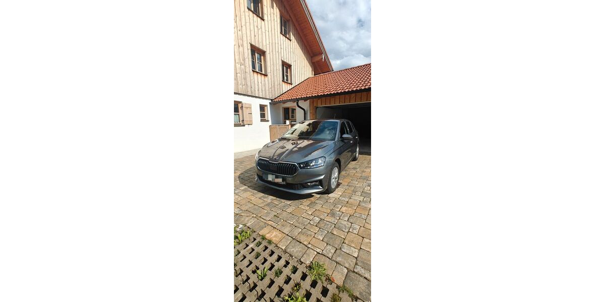 Skoda Fabia 12.400 km 19.000 &euro; Lenggries 83661