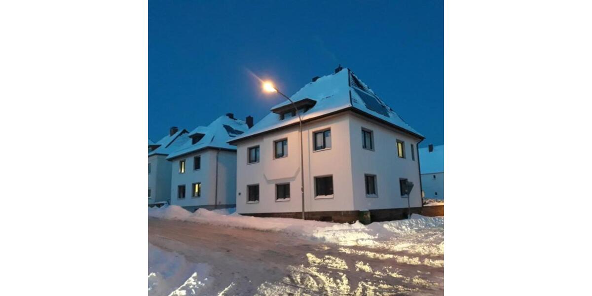 Wohnung Blomberg im 1.OG, 95m², 3 ZKB ab 01.04.2026 zu vermieten 3 zimmer