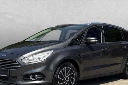 Ford S-Max 86.600 km 14.521 &euro; Regensburg 93059