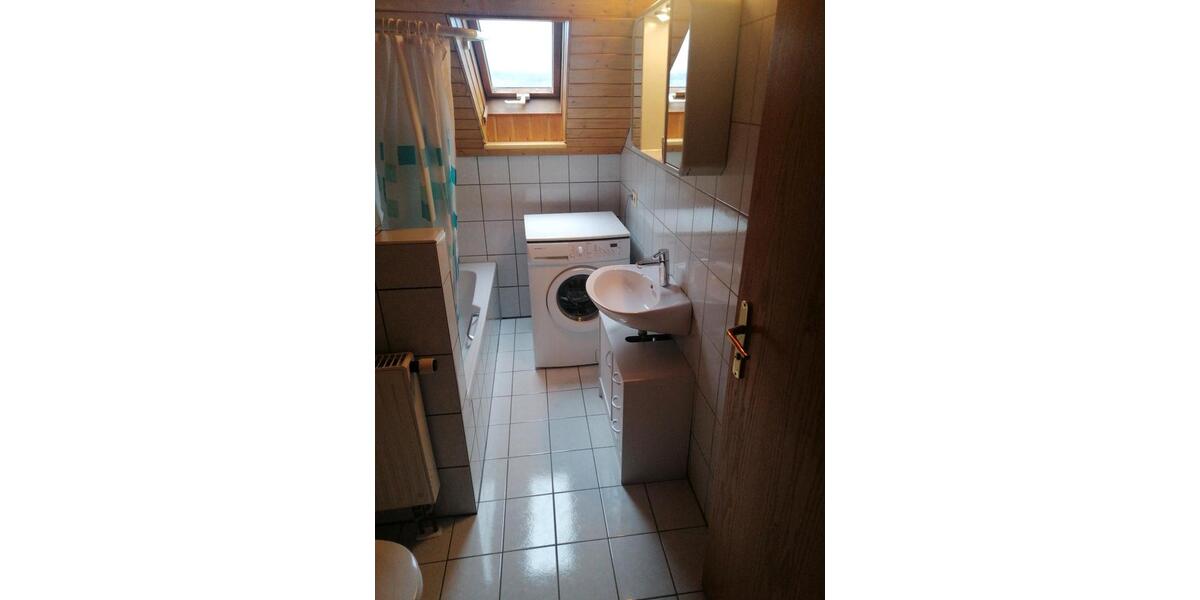 Dachgeschoßwohnung Haigerloch - 1 Zimmer, 28 m&sup2;, 430&euro; | Angebot:25753202