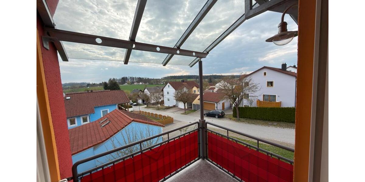 Etagenwohnung Bodenwöhr - 3 Zimmer, 76 m&sup2;, 620&euro; | Angebot:26183688