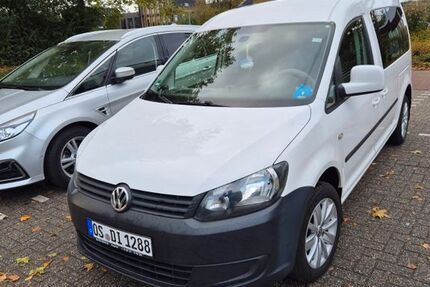 VW Caddy 128.523 km 15.400 € Osnabruck 49082