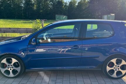 VW Golf 223.323 km 4.400 &euro; Lenggries 83661