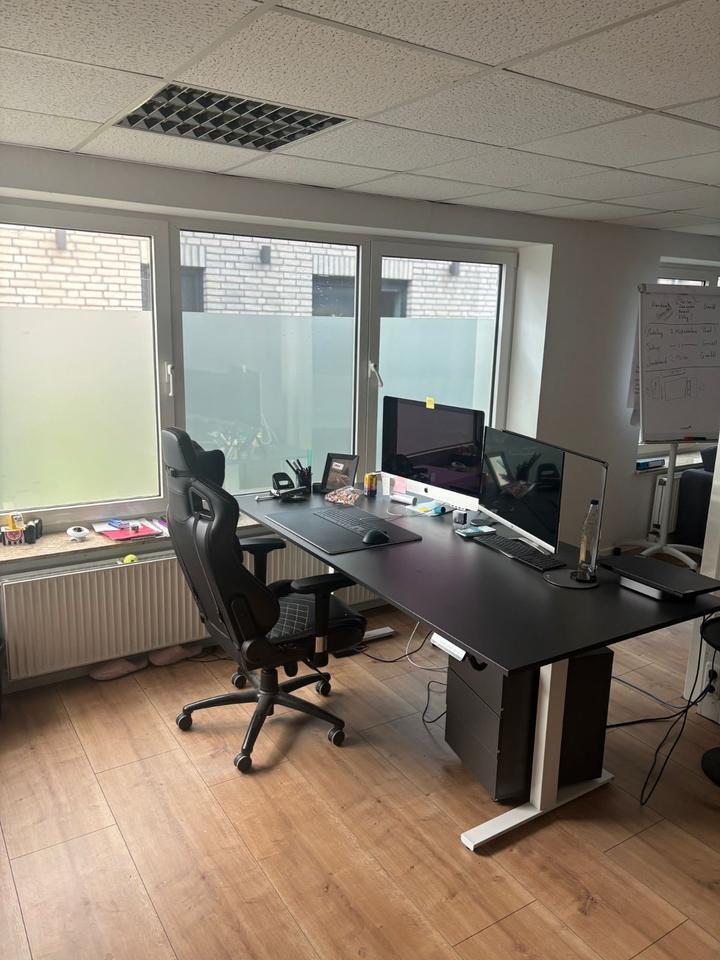 Büro im Ortskern von Handewitt zimmer