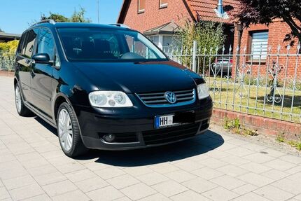 VW Touran 250.000 km 2.950 &euro; hamburg 22179