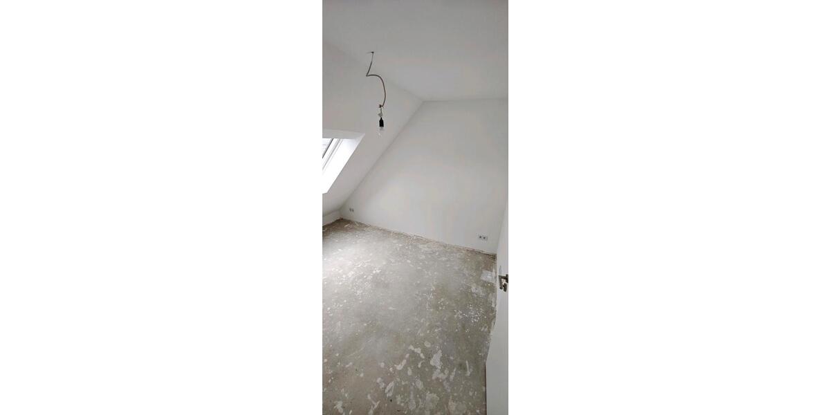 Dachgeschoßwohnung Velbert - 1 Zimmer, 57 m&sup2;, 750&euro; | Angebot:25978298