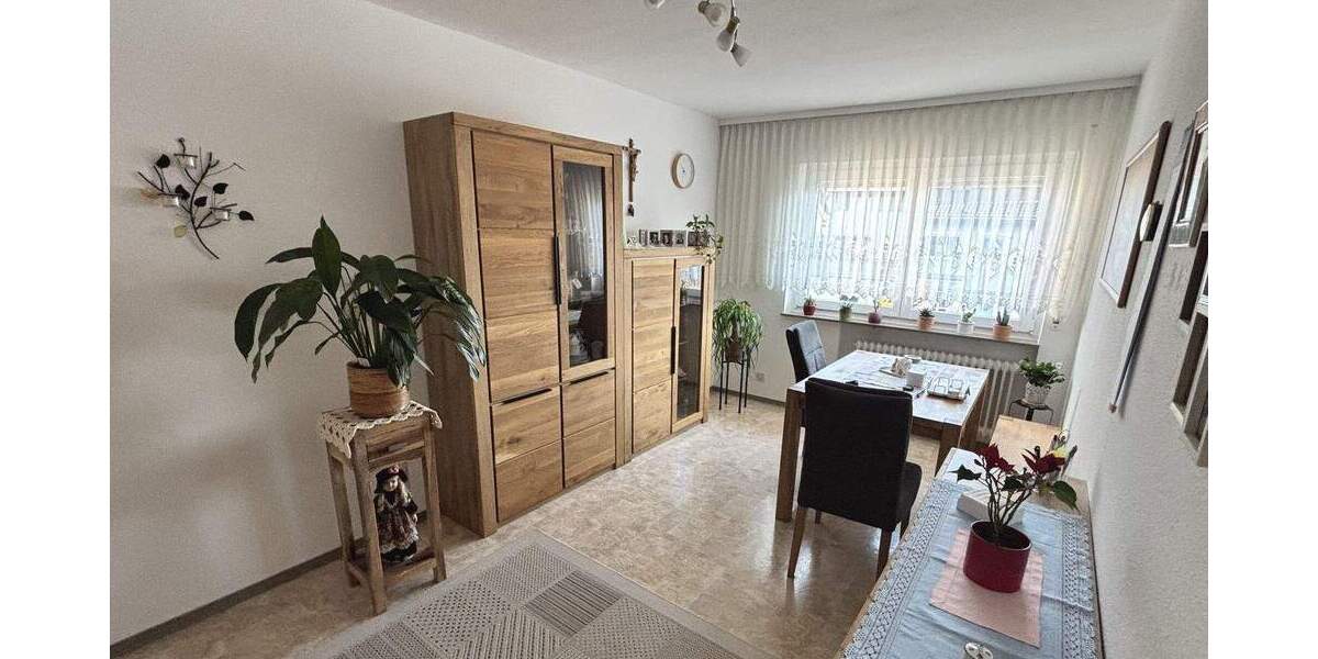 Etagenwohnung Kernen Stetten - 3 Zimmer, 73 m&sup2;, 249.000&euro; | Angebot:24683565
