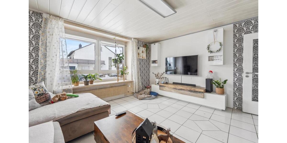 Einfamilienhaus Marktheidenfeld - 6.5 Zimmer, 160 m&sup2;, 380.000&euro; | Angebot:27093169