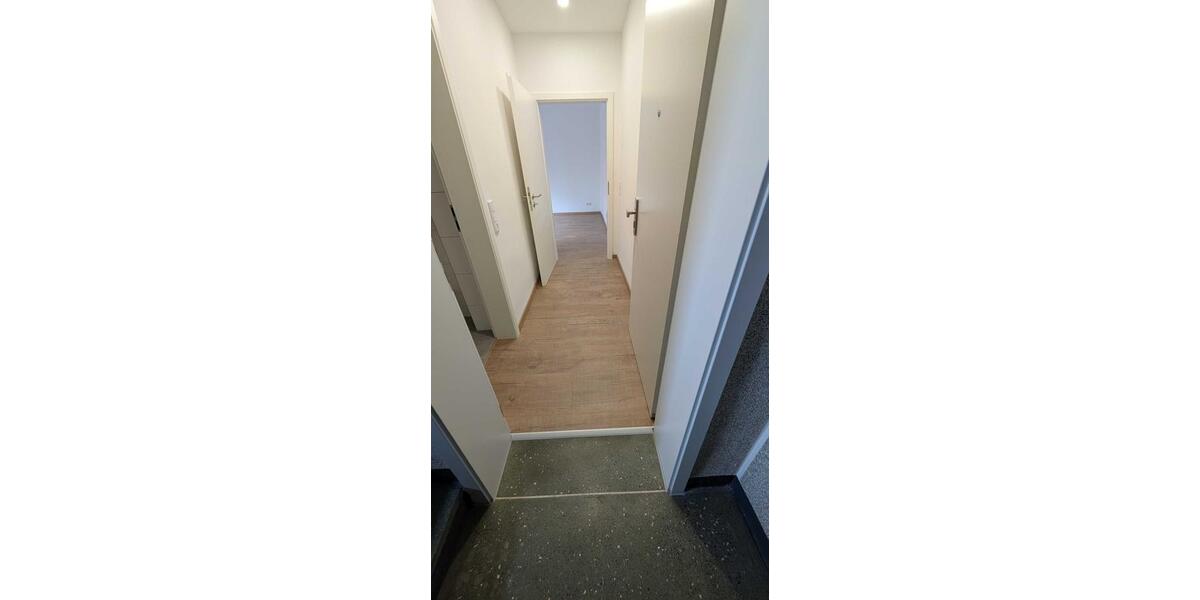 Erdgeschoßwohnung Wuppertal Gemarkung Elberfeld - 3 Zimmer, 72 m&sup2;, 960&euro; | Angebot:25978310