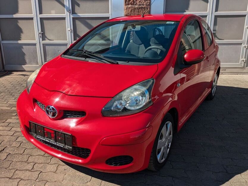 Aygo (X)
