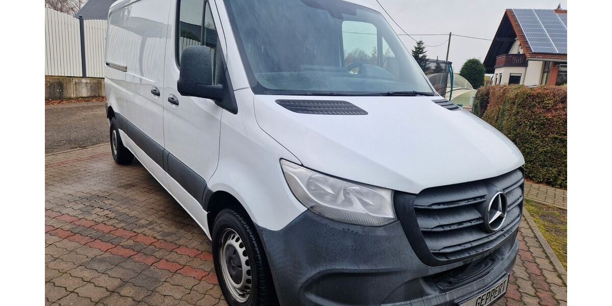 Mercedes-Benz Sprinter 135.900 km 16.900 &euro; Dittmannsdorf 09326