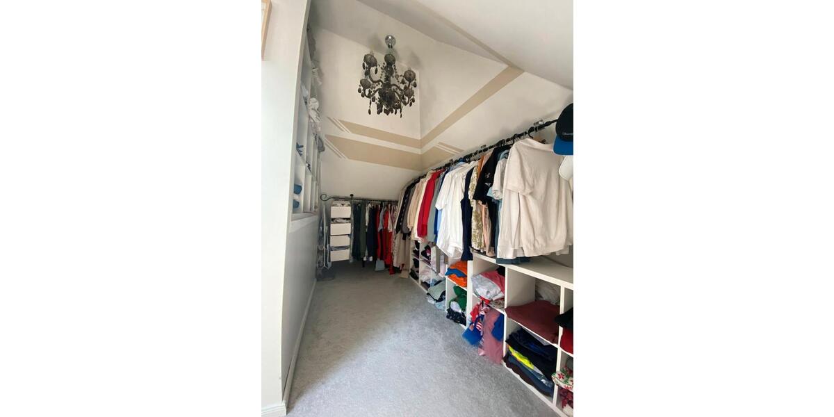 Dachgeschoßwohnung Mönchengladbach Süd - 3 Zimmer, 87 m&sup2;, 199.000&euro; | Angebot:26766627