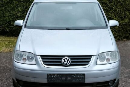 VW Touran 187.000 km 999 &euro; wiemersdorf 24649