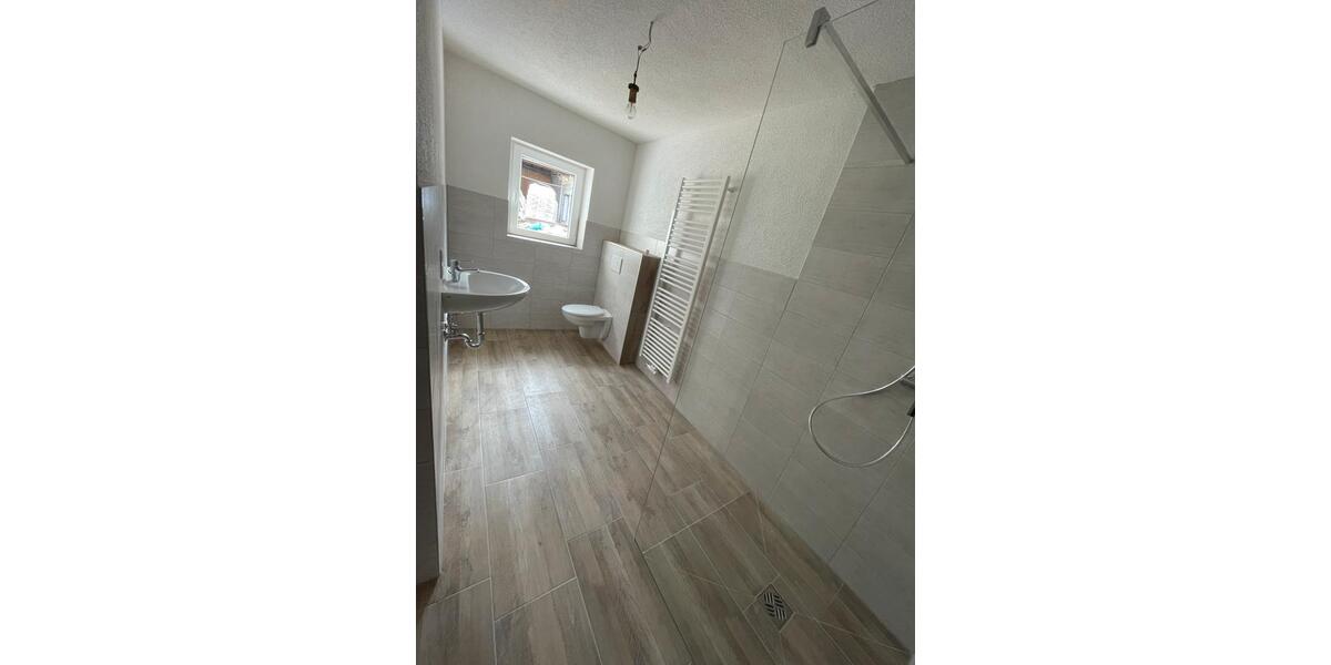 Erdgeschoßwohnung Bad Frankenhausen/Kyffhäuser Kyffhäuser - 4 Zimmer, 90 m&sup2;, 675&euro; | Angebot:25401669