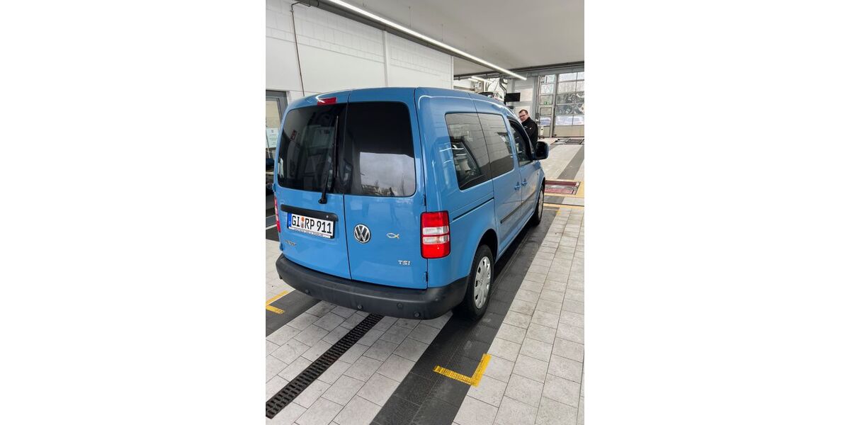 VW Caddy 117.673 km 14.600 &euro; Fernwald 35463