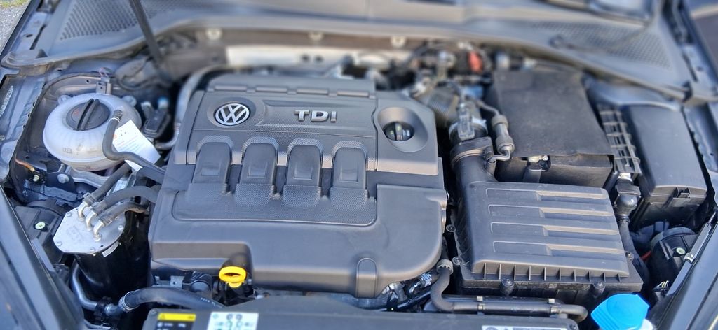 VW Golf 89.000 km 10.700 &euro; Heppenheim 64646