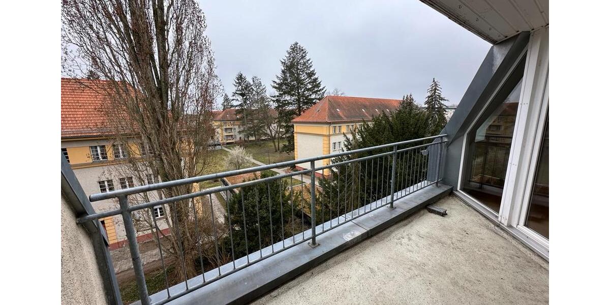 Dachgeschoßwohnung Berlin Spandau - 2 Zimmer, 50 m&sup2;, 190.000&euro; | Angebot:26342291