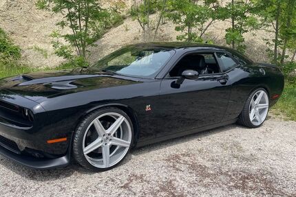 Dodge Challenger 35.000 km 49.500 &euro; Treffurt 99830