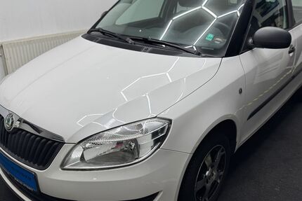 Skoda Fabia 191.342 km 2.490 &euro; Wiesbaden 65207