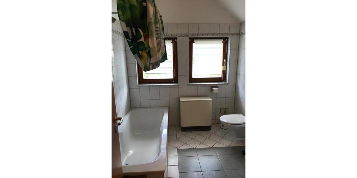 Dachgeschoßwohnung Herdwangen-Schönach Schönach - 3 Zimmer, 88 m&sup2;, 850&euro; | Angebot:26431359